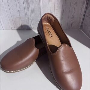 CHARIX Women's Brown Loafers